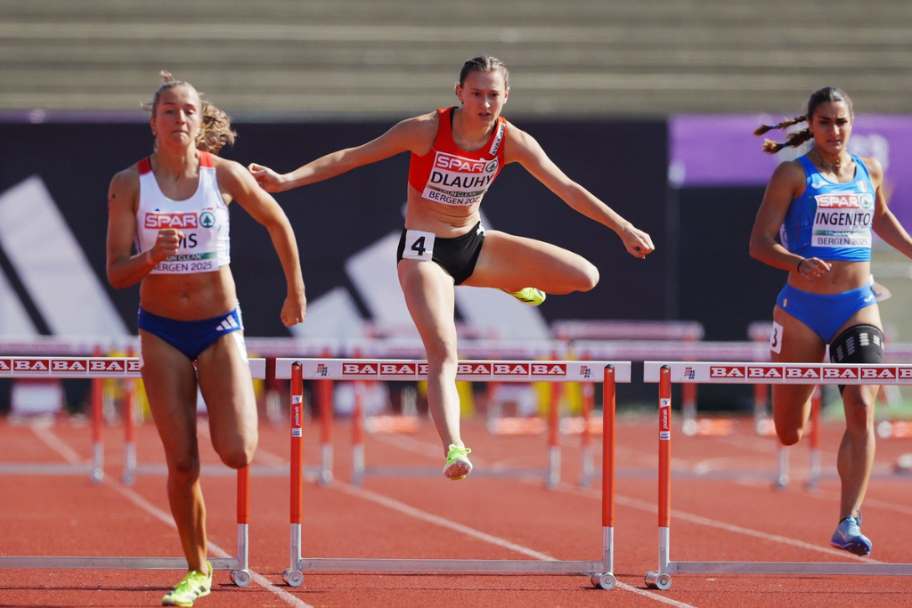 Anja Dlauhy im 400m Hürden Vorlauf der U23-EM in Bergen | © ÖLV / Sonja Maleterova